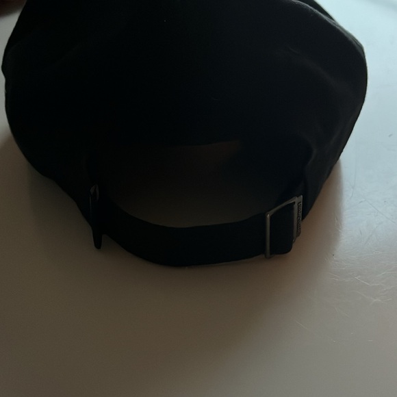 PATAGONIA and Vancity cap set of 2 - Picture 4 of 7